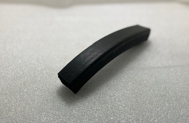 Moosgummi 20x30mm EPDM. Vierkantprofil. schwarz